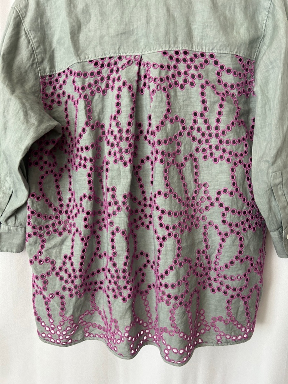 Rosso35 Grey Linen Purple Eyelet Floral 3/4 Sleeve Button Shirt Top *Sz 42/US 6* - Picture 3 of 5